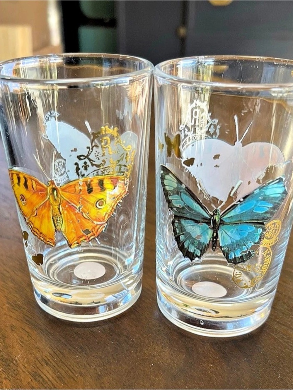 Glass drinking tumblers with butterfly motif and gold accents, MCM- Set
